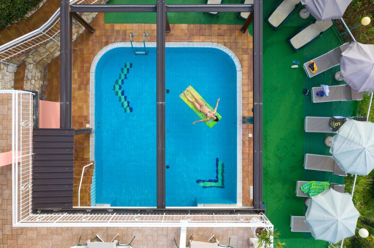 Hotel Eden Brenzone sul Garda Exterior photo