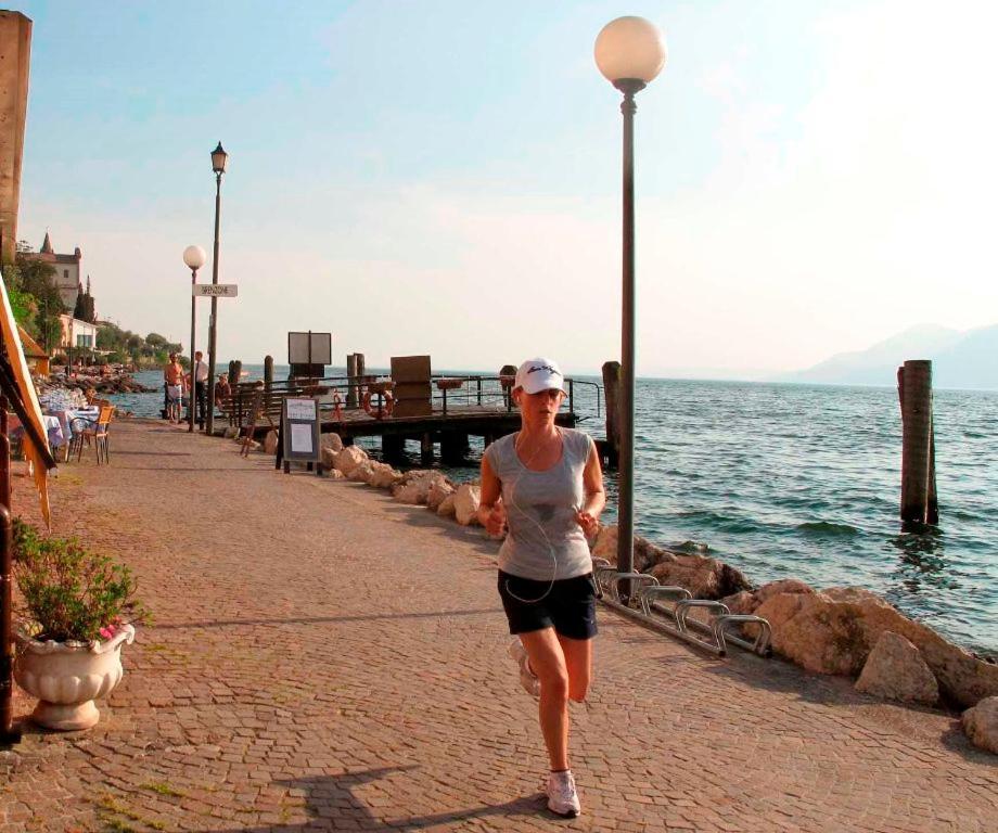 Hotel Eden Brenzone sul Garda Exterior photo